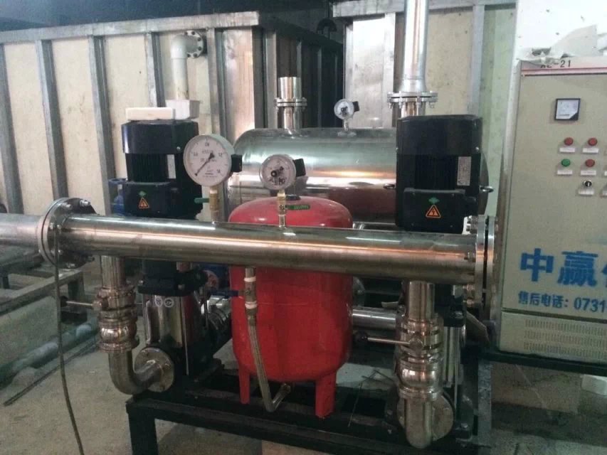江西雄鷹房地產開發有限公司采購5.5KW、7.5KW兩用一備無負壓供水設備兩套